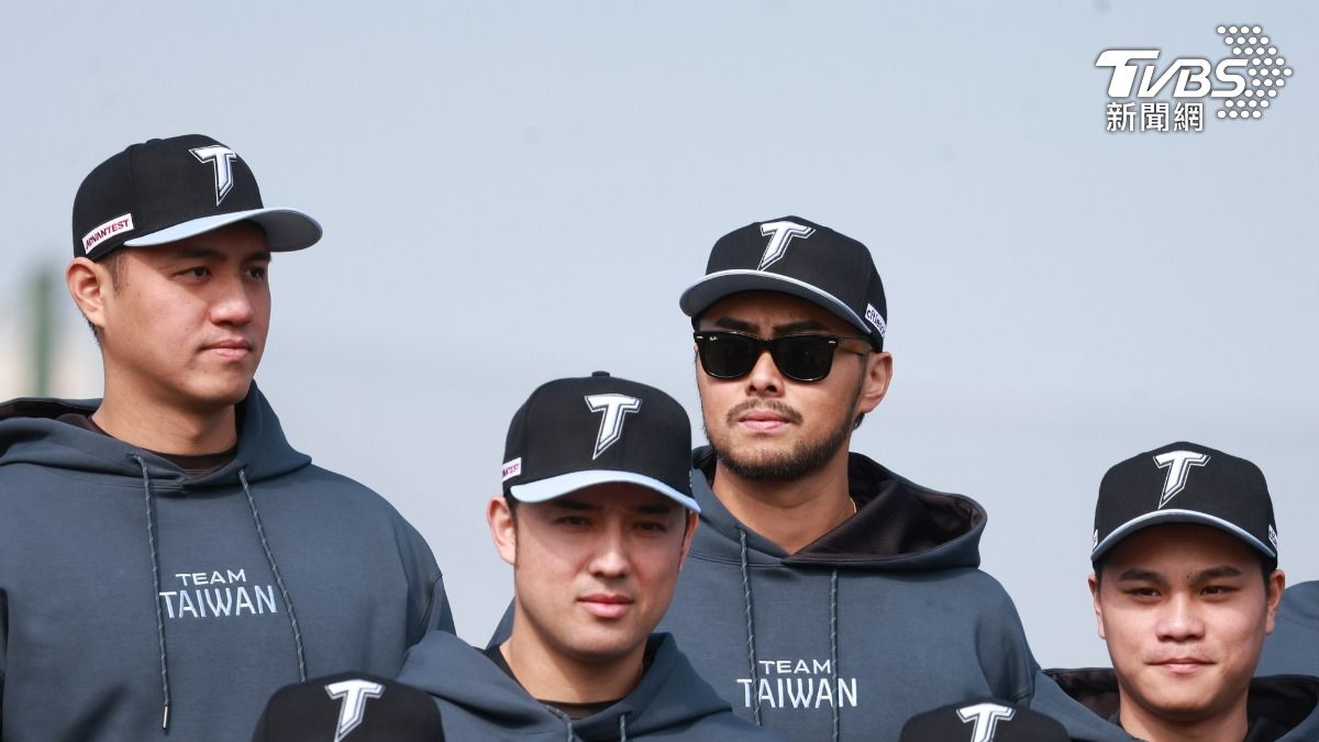 WBC／拒徵召？鄭浩均曝因當兵無法接電話　龍仔、費仔228報到