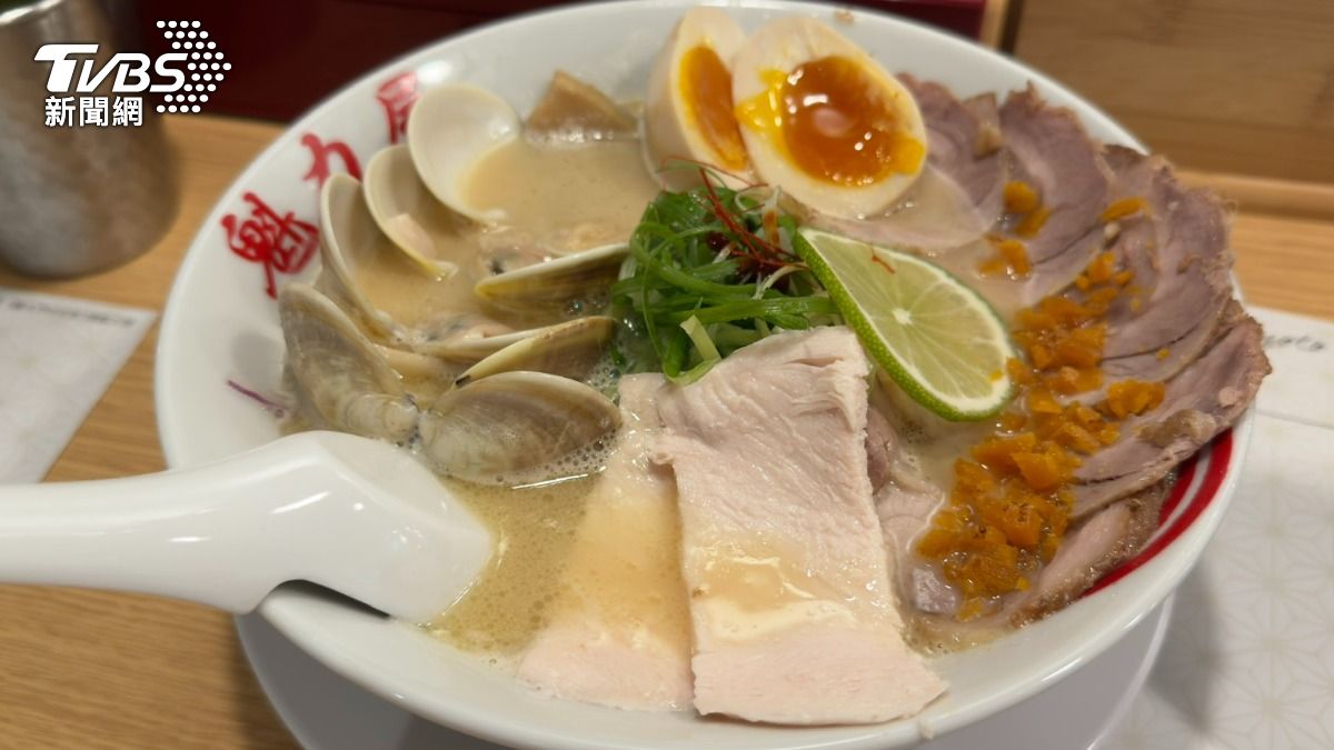 魁力屋拉麵進駐台北，還有推限定口味。（圖／陳昫蓁攝）