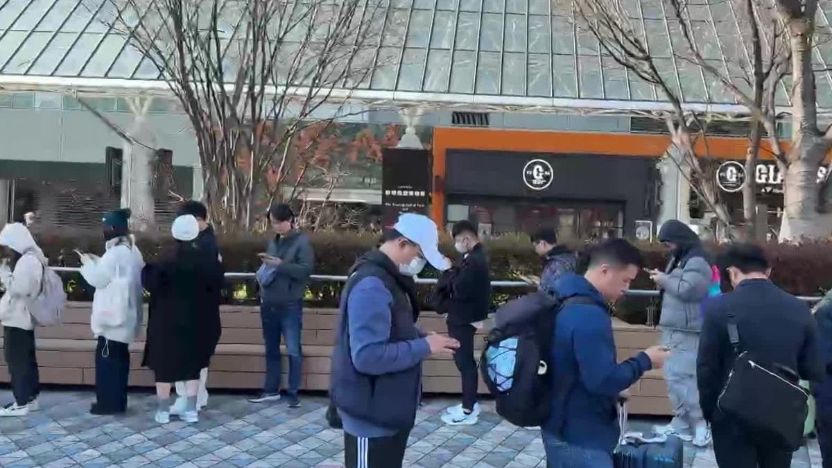 台韓大戰門票,開賣不到一小時就賣完。(圖/現場民眾提供)
