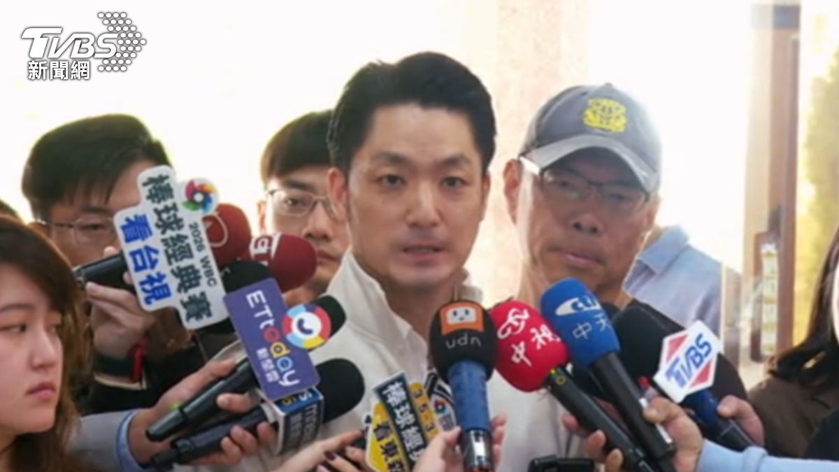 藍白聯手提新興預算案，TPASS通勤月票斷炊危機有解，蔣萬安表示，樂見立院優先審查民生預算。（圖／TVBS）