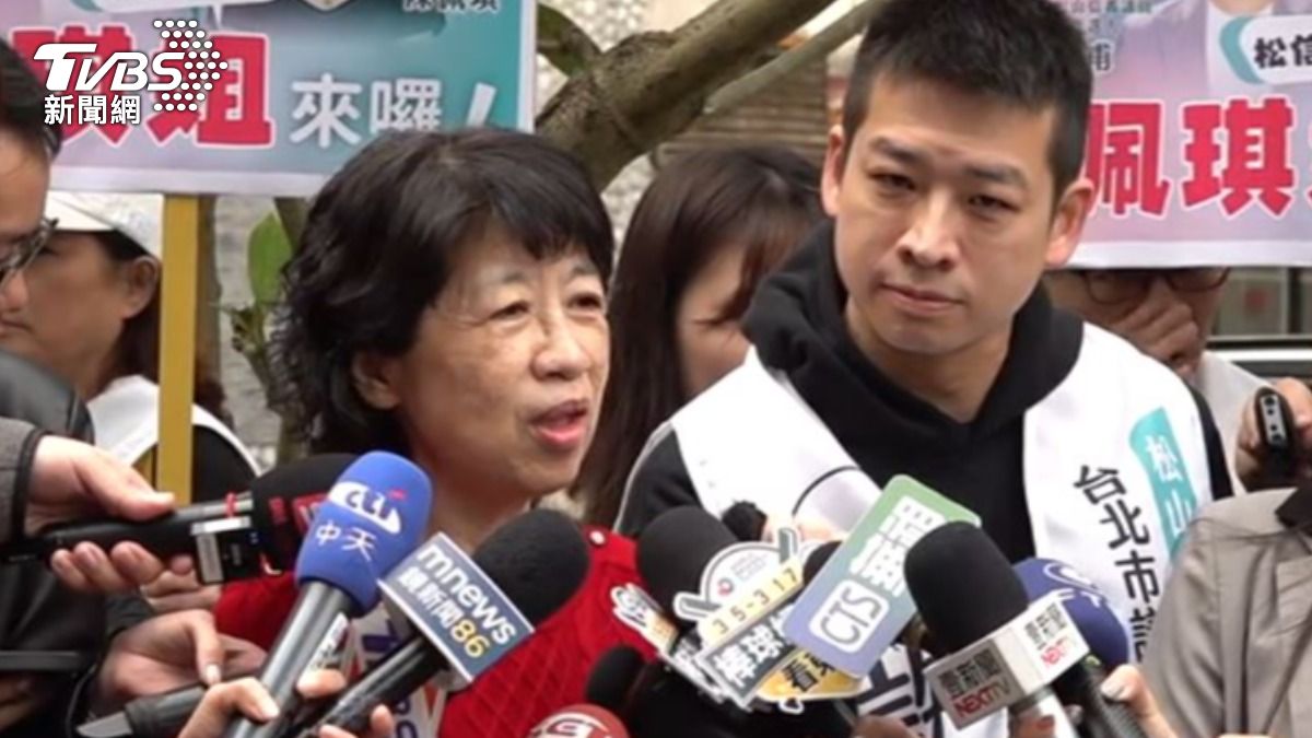 柯文哲妻子陳佩琪與民眾黨松山信義參選人許甫。(圖/TVBS)