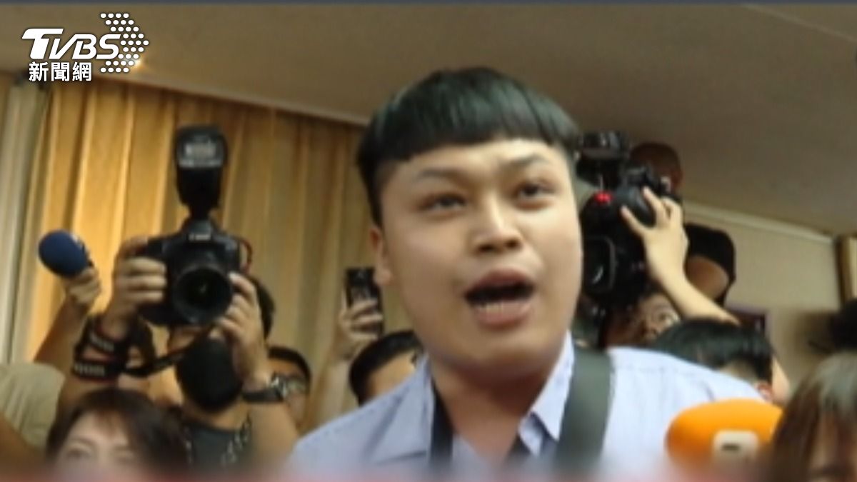 林宸佑曾問黃捷開鎖 遭綠委圍攻嗆造謠。(圖/TVBS)