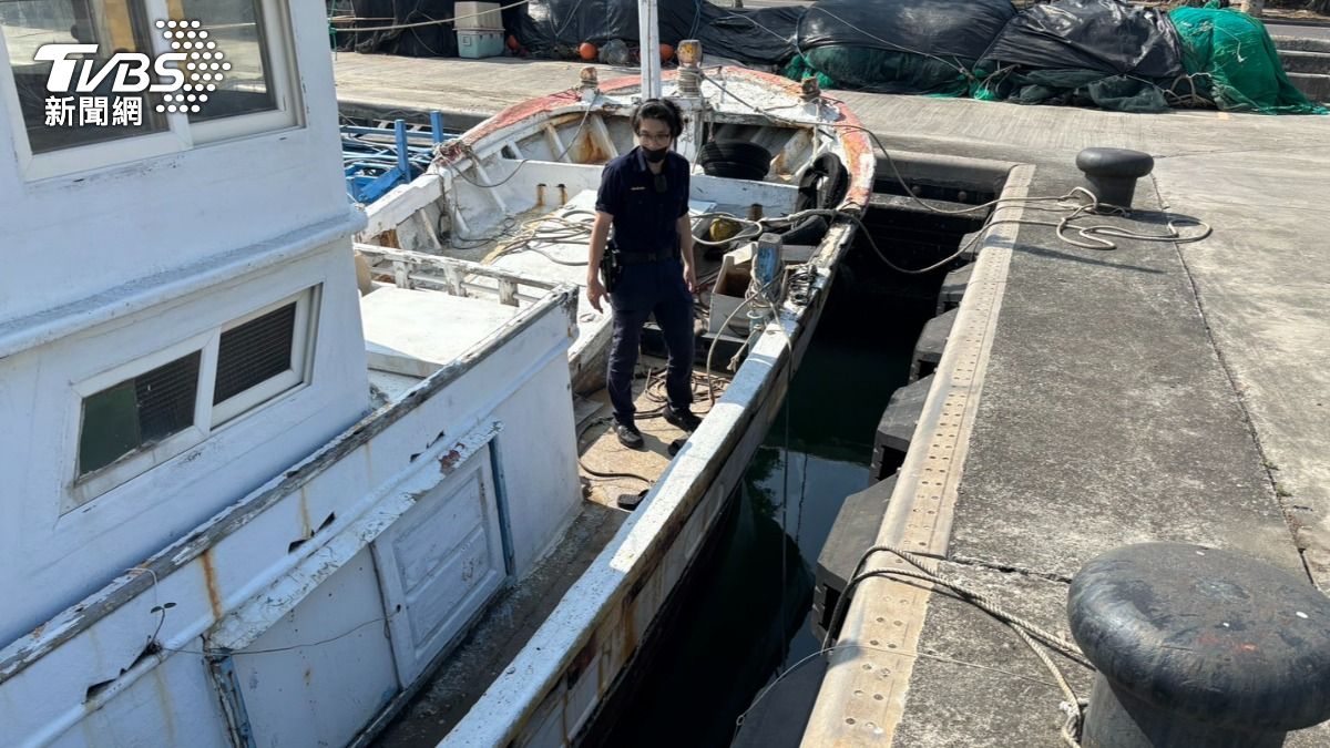 快訊/高雄蚵仔寮飄出「泡爛」男浮屍 身分不明