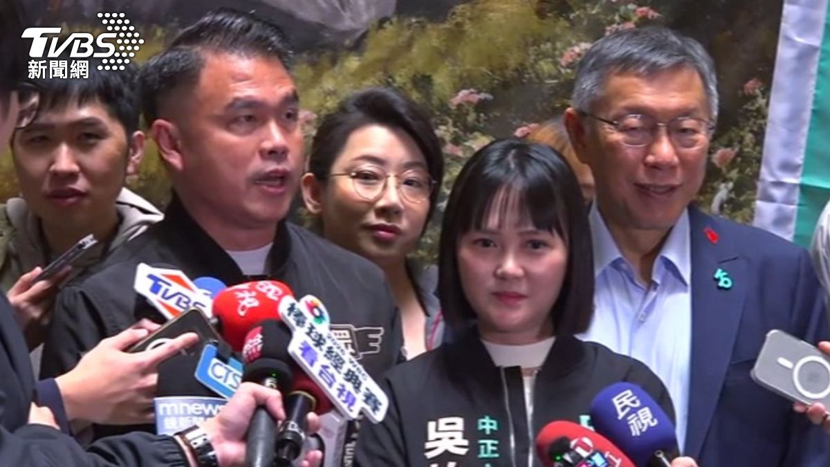 民眾黨議員盼柯文哲與黃國昌「兩顆太陽」能拉抬選情。(圖/TVBS)
