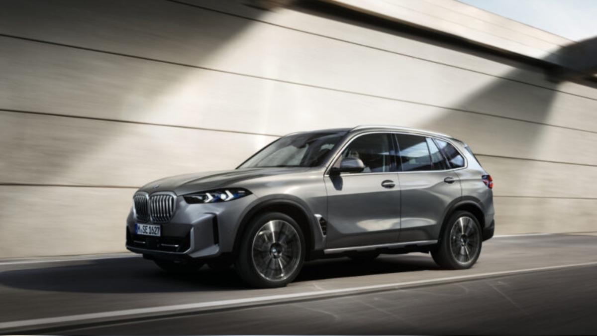 X5本月完成交車領牌，即可獲得1年乙式全險及3年／4萬公里原廠保養套裝。（圖／BMW提供）