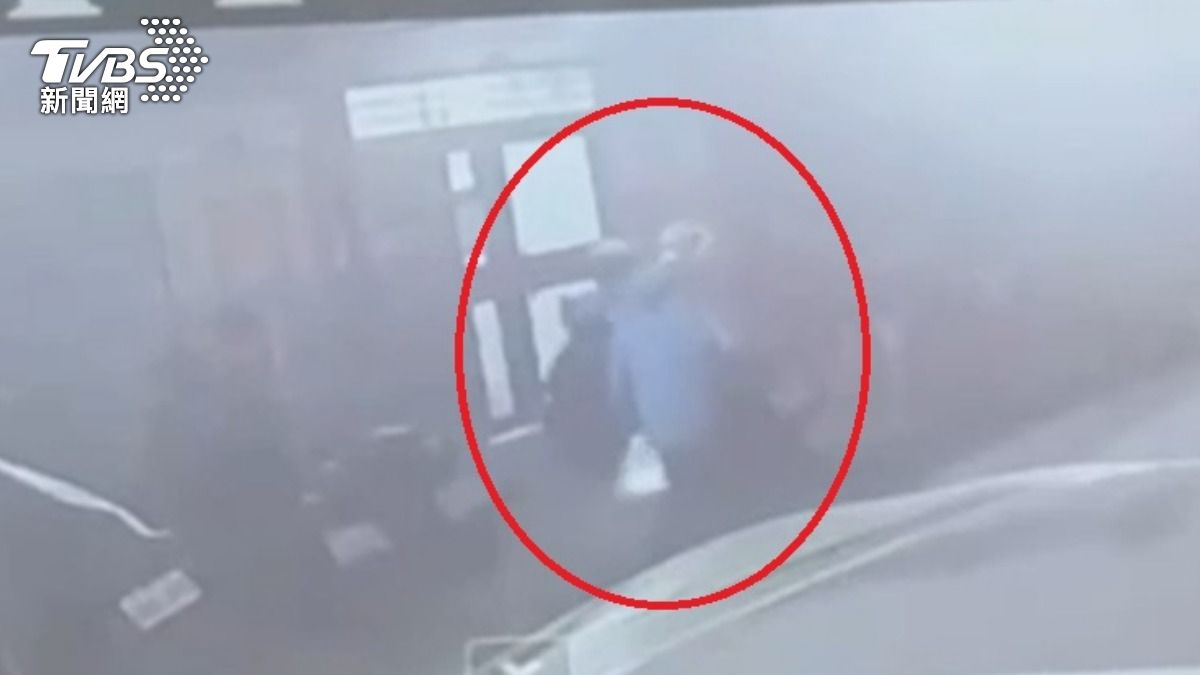 蘆洲逆子猛刺30多刀「手刃雙親」見骨致命 警曝:血幾乎流光