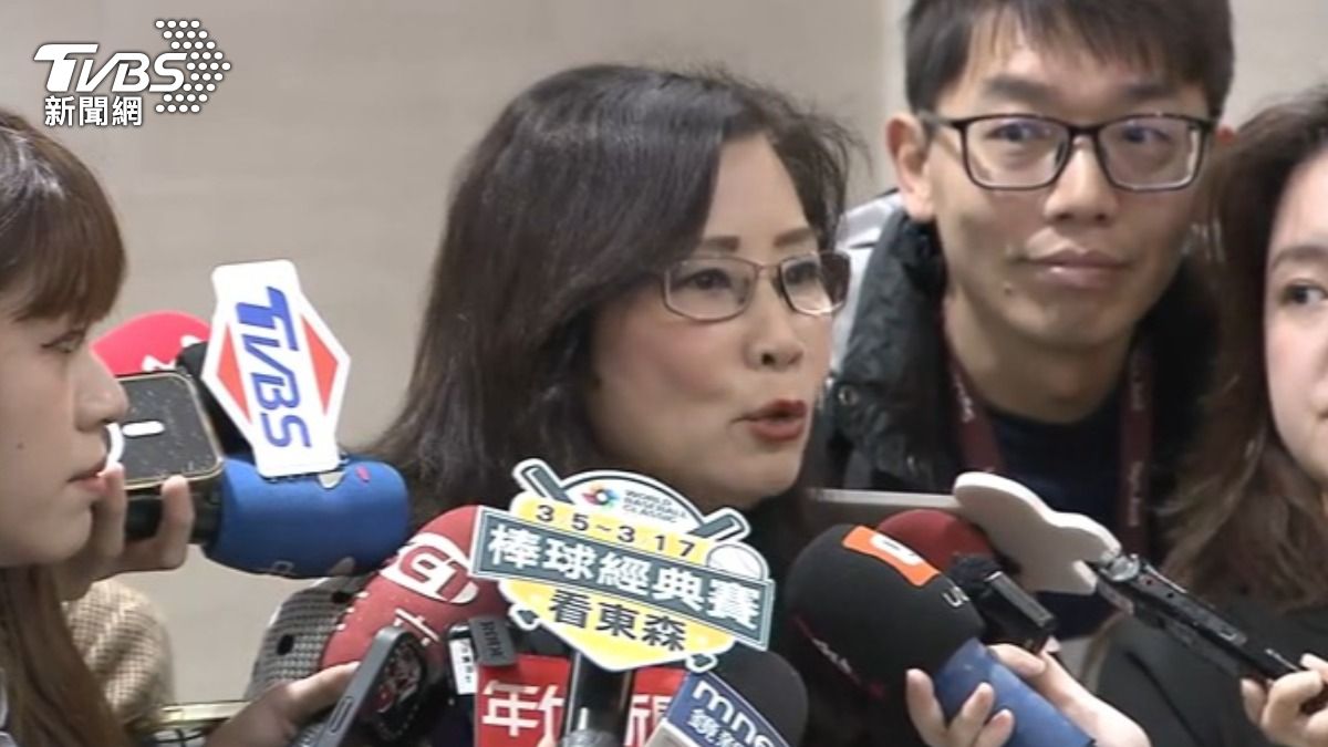 不滿柯文哲自稱救了罷免案,秦慧珠怒轟他「太自大」。(圖/TVBS)