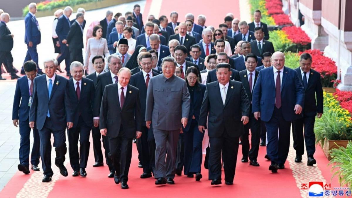 中朝關係生變?金正恩新年賀習近平「罕見簡化」 韓媒揭北韓異舉