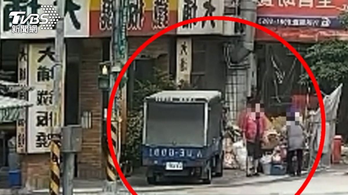 新北市蘆洲夫妻遭殺害，月休4天擺攤賣蔥油餅維生。（圖／TVBS）