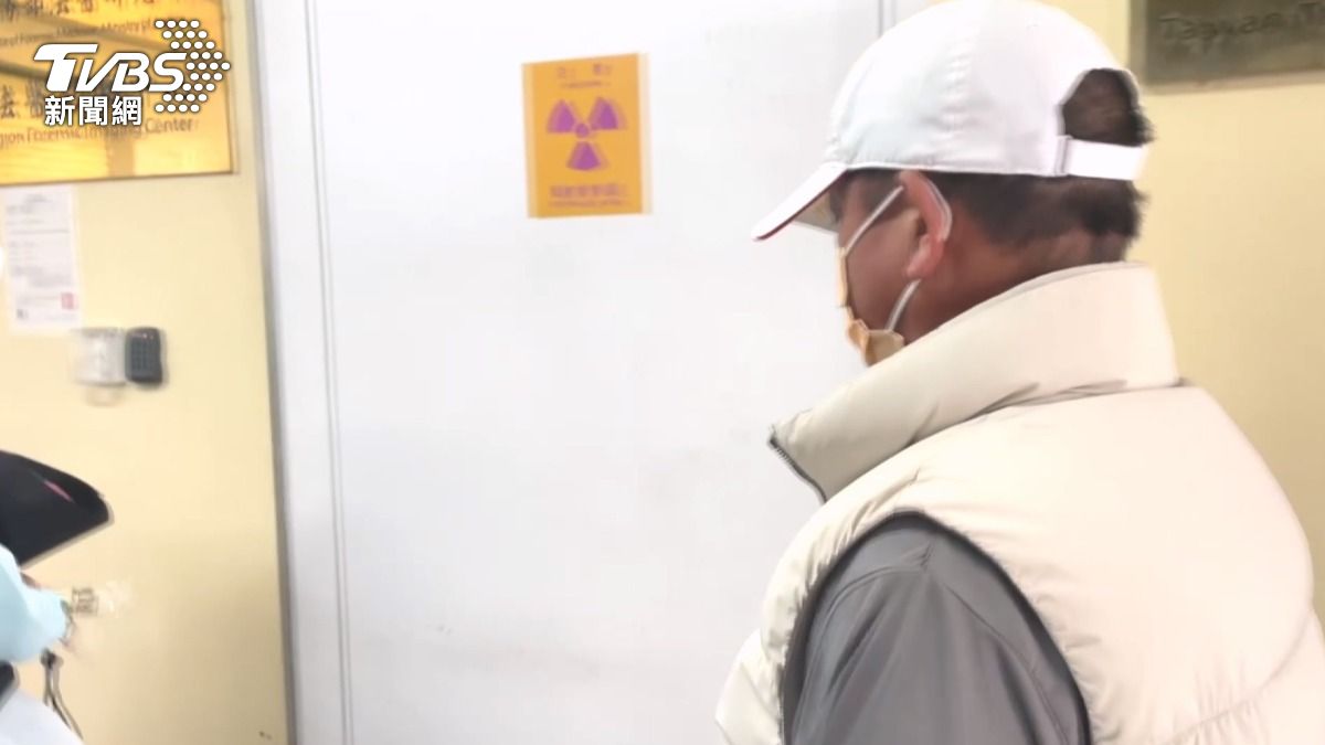 相關單位檢驗,疑似在女童體內驗出細小病毒B19陽性,也就是俗稱的「蘋果病」。(圖/TVBS)