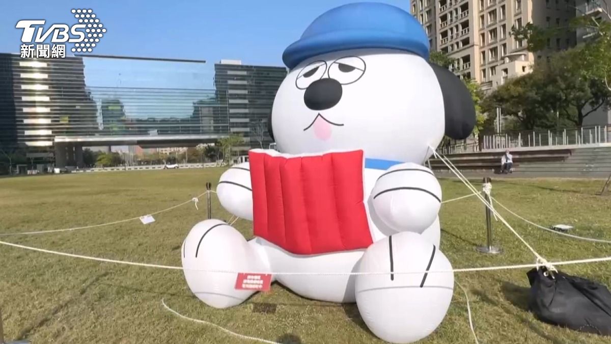 台中市交通局與經典漫畫《花生漫畫》團隊合作,以史努比及其夥伴們推廣交通安全。(圖/TVBS)