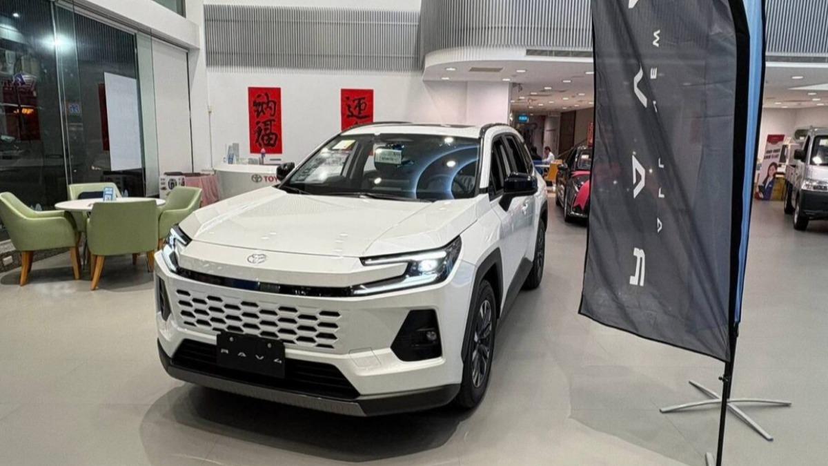 Toyota全新第六代RAV4日前正式在台灣發表，不僅是今年最受矚目的進口休旅之一，實際市場反應也相當火熱。（圖／翻攝自RAV4車主社團）