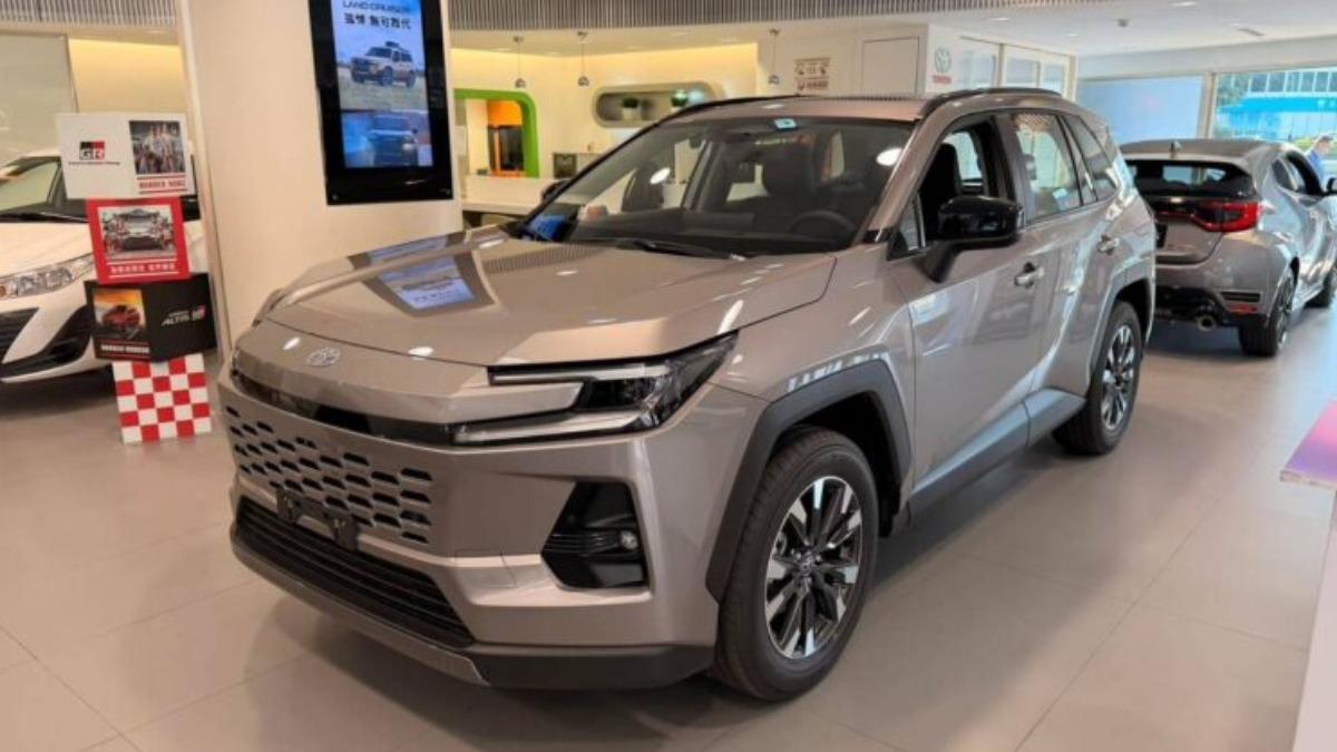 目前全台各經銷商都推出各種「特仕車」方案，透過加價選配方式，補強實用與影音配備，強化車型的吸引力。（圖／翻攝自RAV4車主社團）
