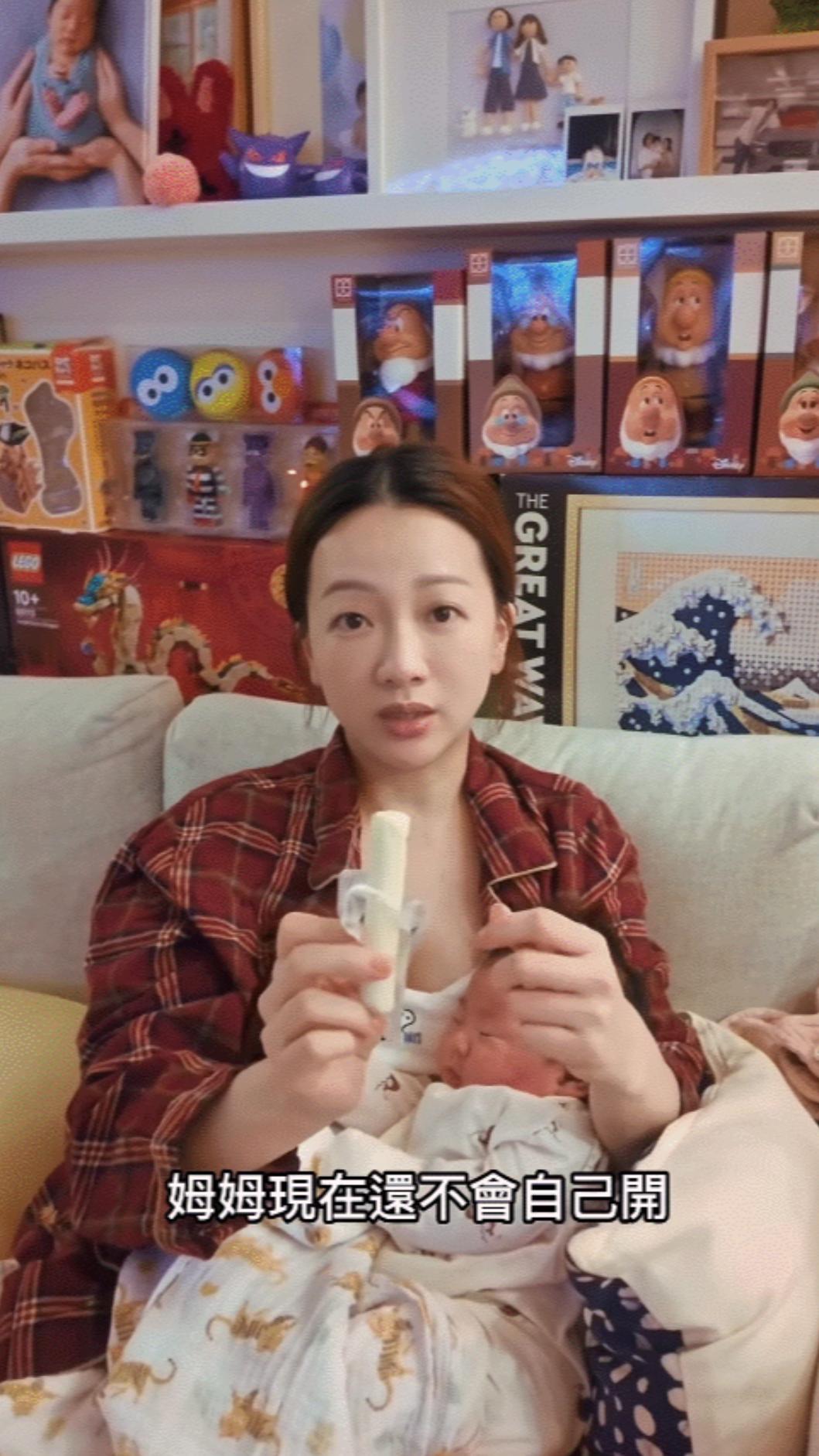 玉兔仍心有餘悸坦言:「還好姆姆現在還不會自己開封,不然可能就直接吃下肚了!」(圖/翻攝自Instagram/bellayutu)