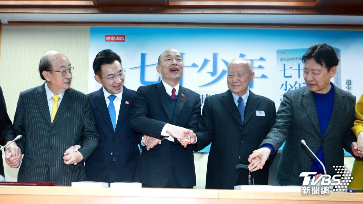 趙少康新書發表會,藍綠白大咖齊聚。(圖/華子琛攝)