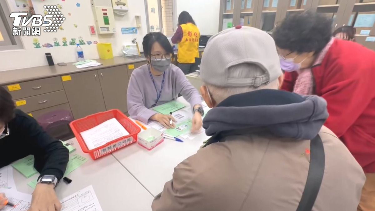 提供給1萬名設籍彰化縣65歲以上的長者施打,民眾只需自費6000元。(圖/TVBS)