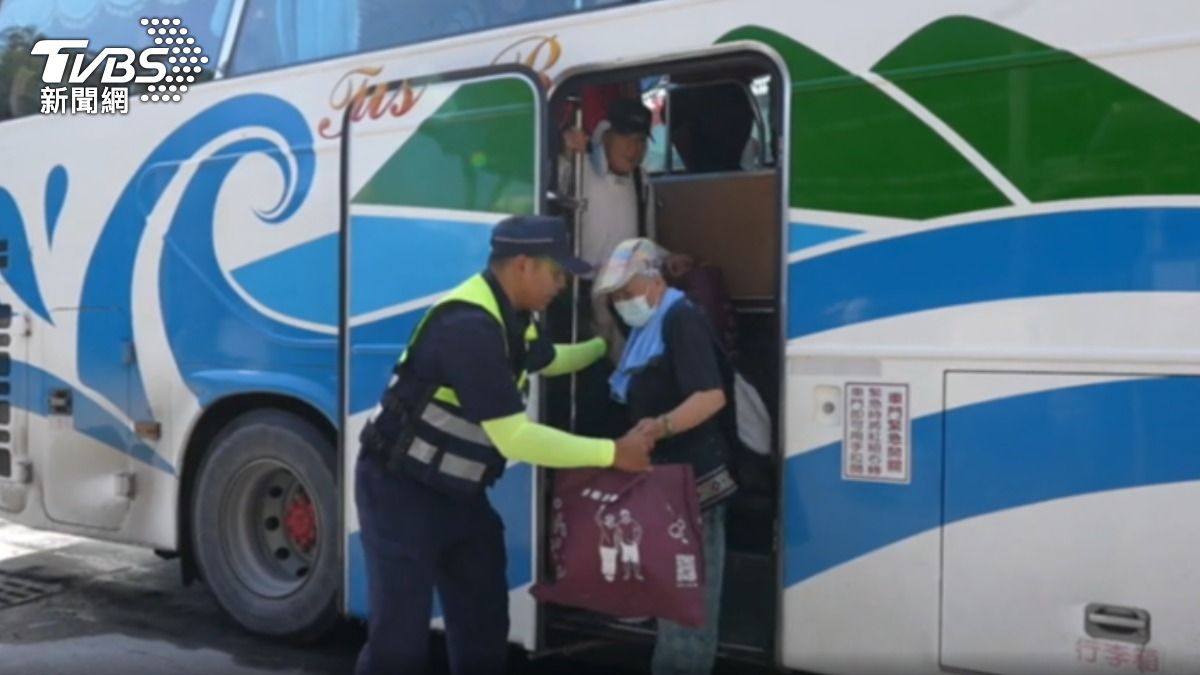 中央和地方共同落實疏散撤離。(圖/TVBS)