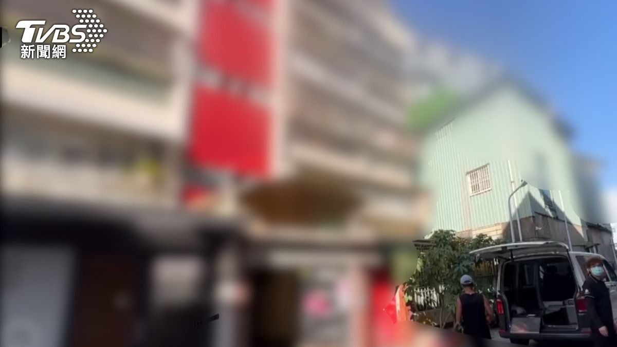 快訊/高雄驚見母女雙屍!「全身發黑」陳屍屋內 死亡恐兩週