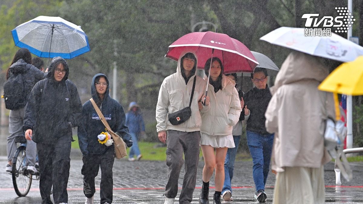 天氣/寒流急凍全台下探9度!入夜鋒面到北東轉雨 下週又一波冷空氣