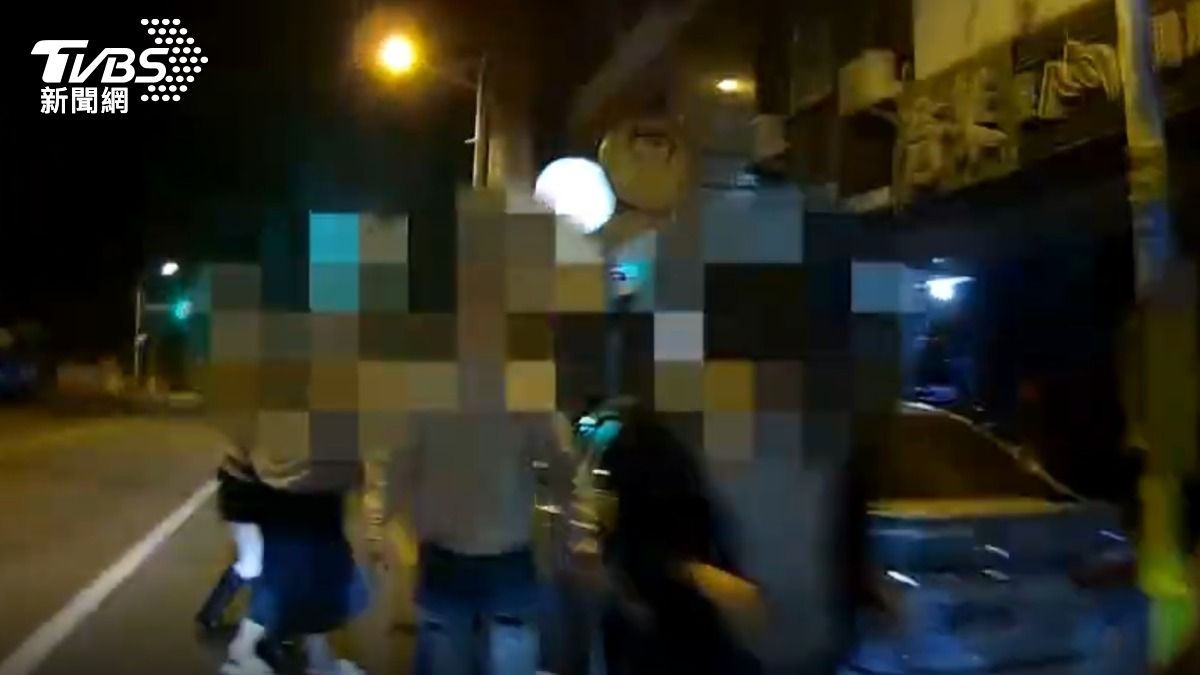 花蓮酒吧全武行!他疑「廁所上太久」與友互毆 還推警嗆聲