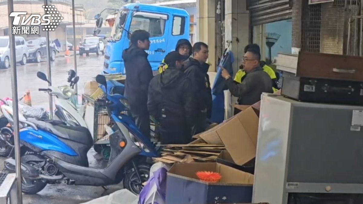 基隆市仁愛區南榮公墓發生一起砍人案。(圖/TVBS)