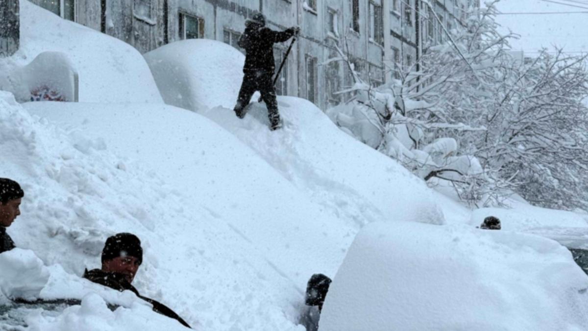 堪察加半島積雪嚴重。　（圖／翻攝自Stolika Media）