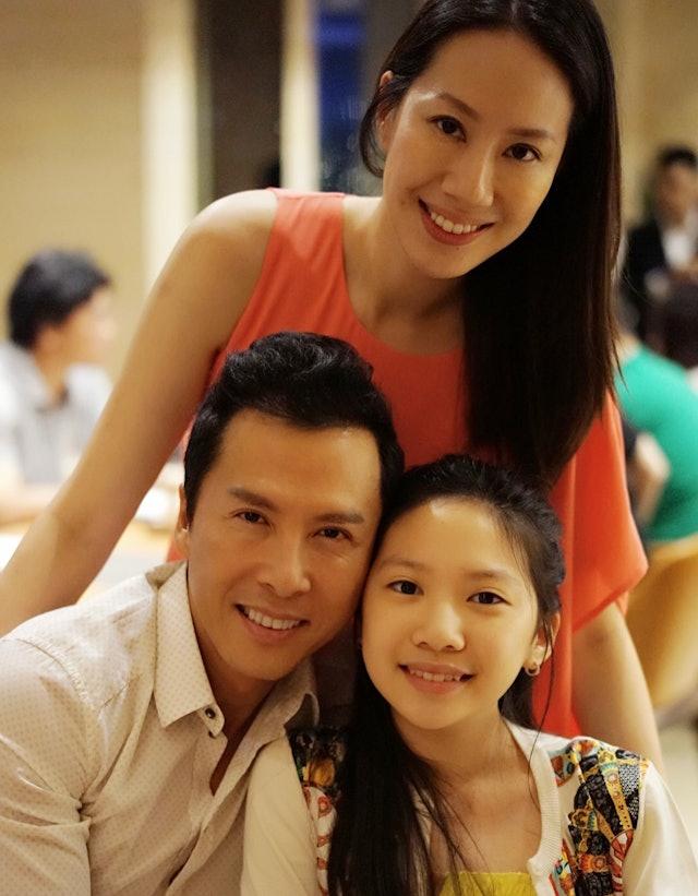 甄子丹慶賀女兒生日也發了多張合照。(圖/翻攝自IG@donnieyenofficial)