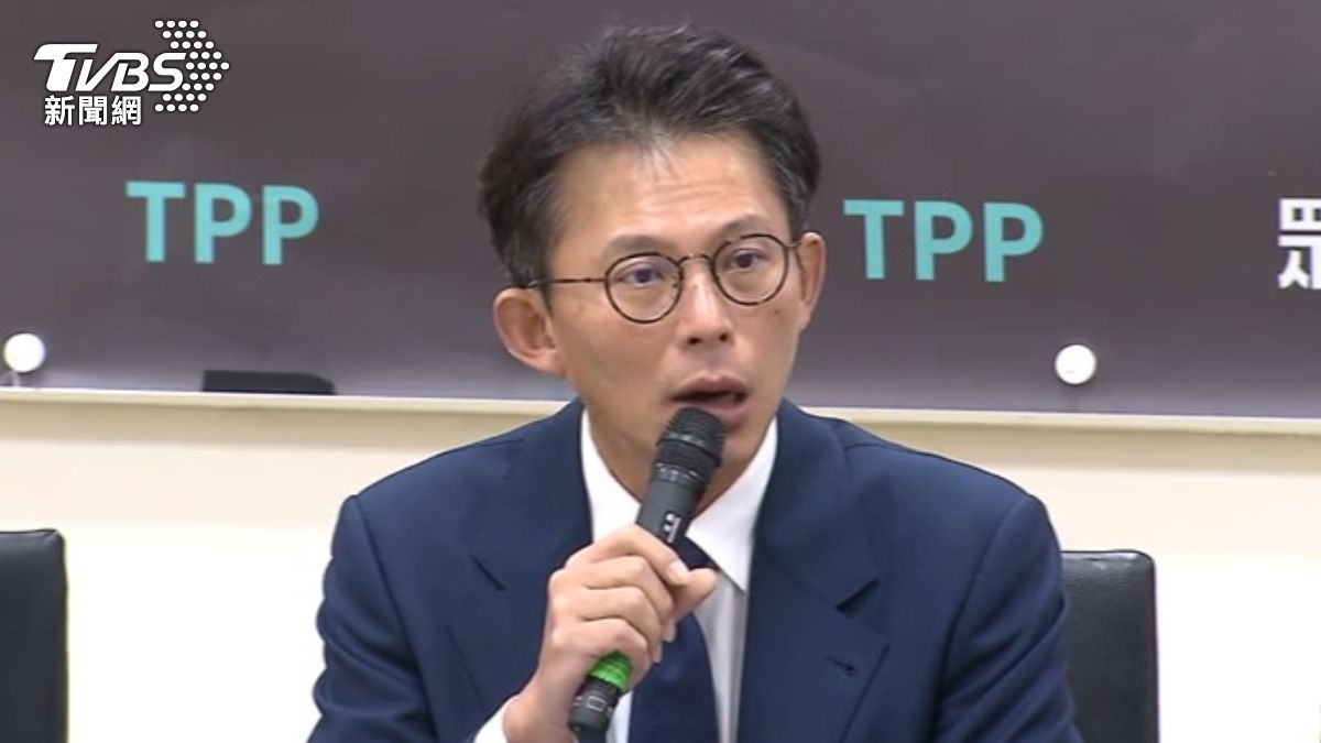 政院堅持在國會辯論,黃國昌酸是怯戰藉口,更點名賴清德。(圖/TVBS)
