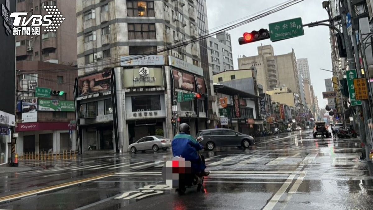 新竹市5大魔王路口出爐!巨城旁科技執法 一天開超過40張單