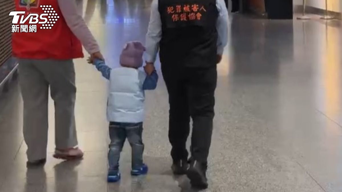 印尼移工寶寶遭同鄉保母虐到腦傷 台人暖心守護2年助返鄉