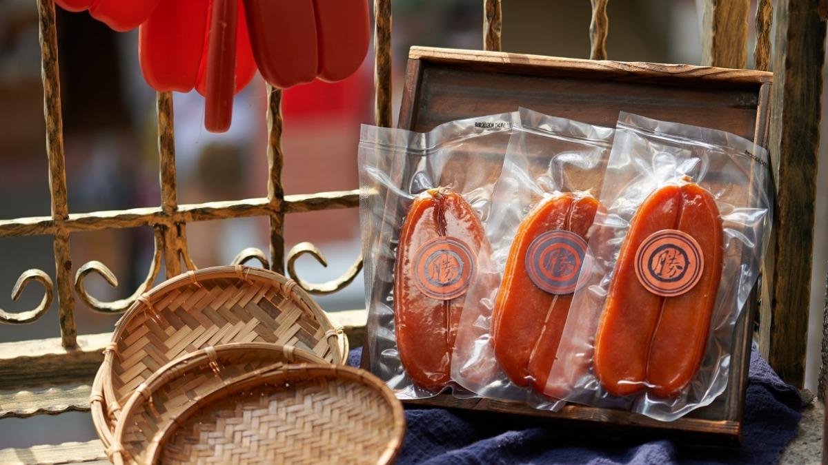 憑誠品生活南西、新店、新板、台中480單筆滿300元發票,有機會抽中迪化街搶手乾貨「李日勝」烏魚子等好禮。(圖/誠品生活提供)