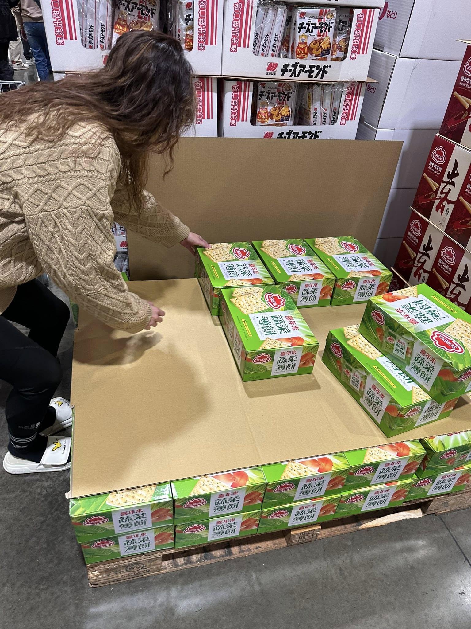 民眾大推好市多「喜年來蔬菜薄餅」。（圖／翻攝自「Costco好市多 商品經驗老實說」臉書社團）