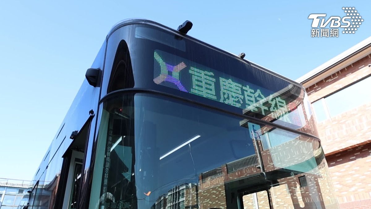 北市公車電動化。(圖/TVBS)