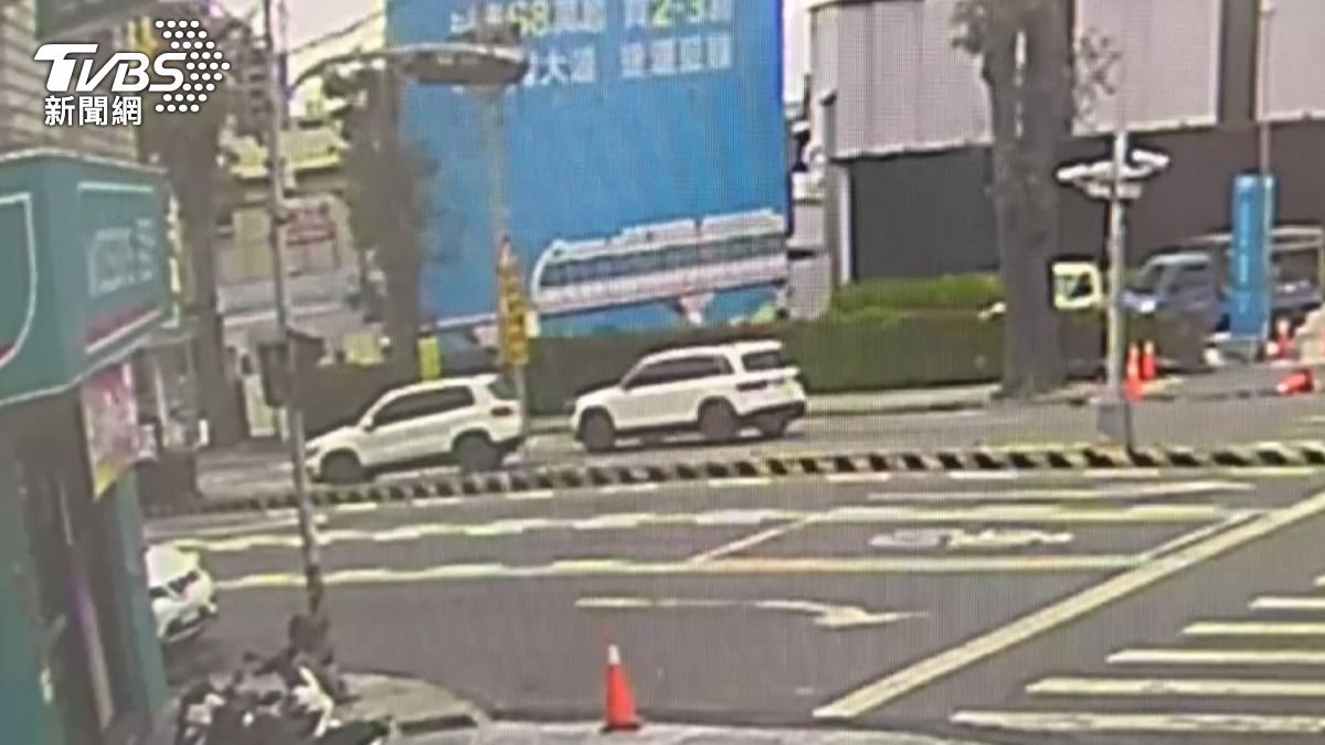 低血糖昏迷撞分隔島!醫警告天冷「血管收縮.血糖波動」 中風心梗風險增。(圖/民眾提供)