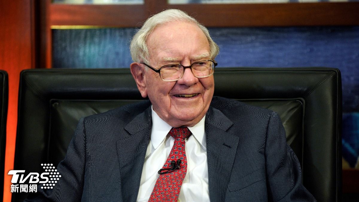 台積電身處台海的緊張局勢中,連「股神」巴菲特(Warren Buffett)都曾擔憂而拋售股票。(圖/達志影像美聯社)