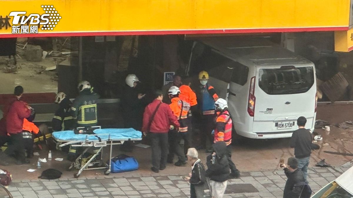 三立採訪車撞彰銀10傷 律師:駕駛面臨3年刑、電視台連帶賠償