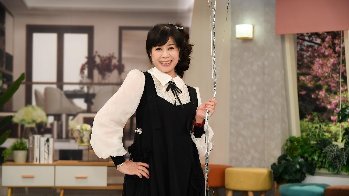 「羊咩咩歌后」謝采吟爆紅！尾牙商演接不停　認了價碼漲5倍