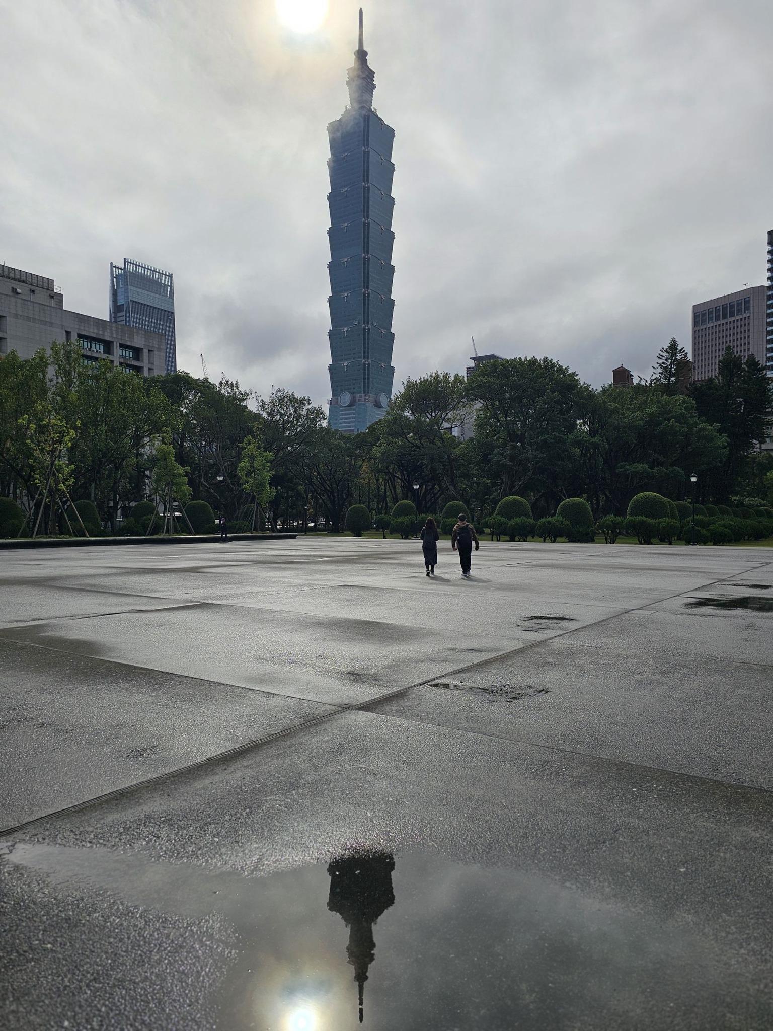 霍諾德是在東南側攀爬，而國父紀念館這一側是西北側。（圖／翻攝自國父紀念館臉書）