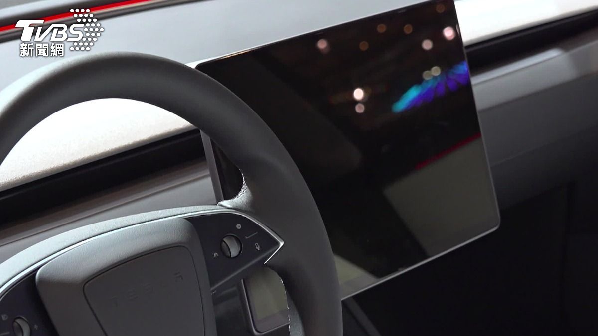 科技驅使下，汽車內裝滿滿科技感。（圖／TVBS）
