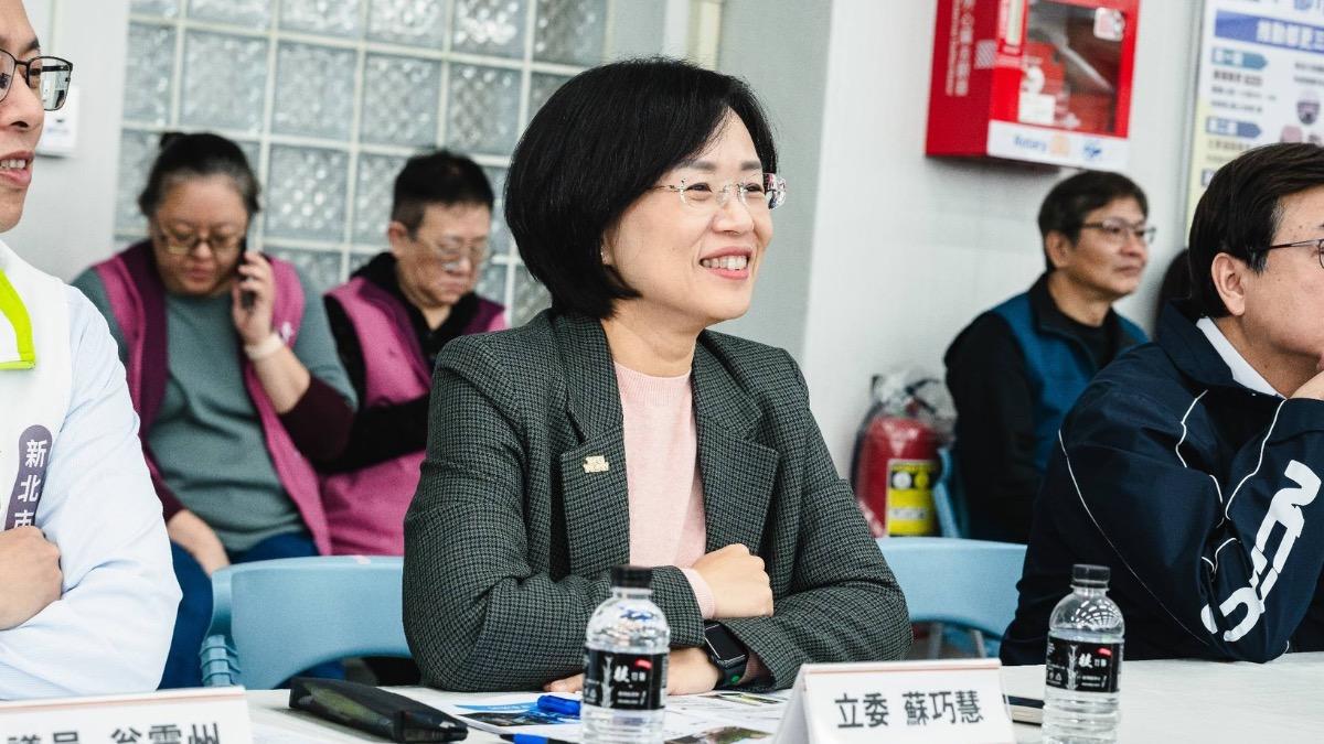 曝中間選民支持度勝李四川、黃國昌 蘇巧慧:團隊超越黨派認同