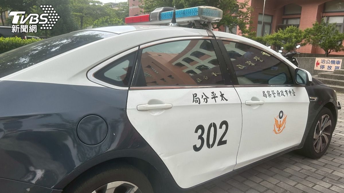 太平分局一名張姓員警,十年前受理失蹤案件,也因為他破獲此白骨案。(圖/林冠丞攝)