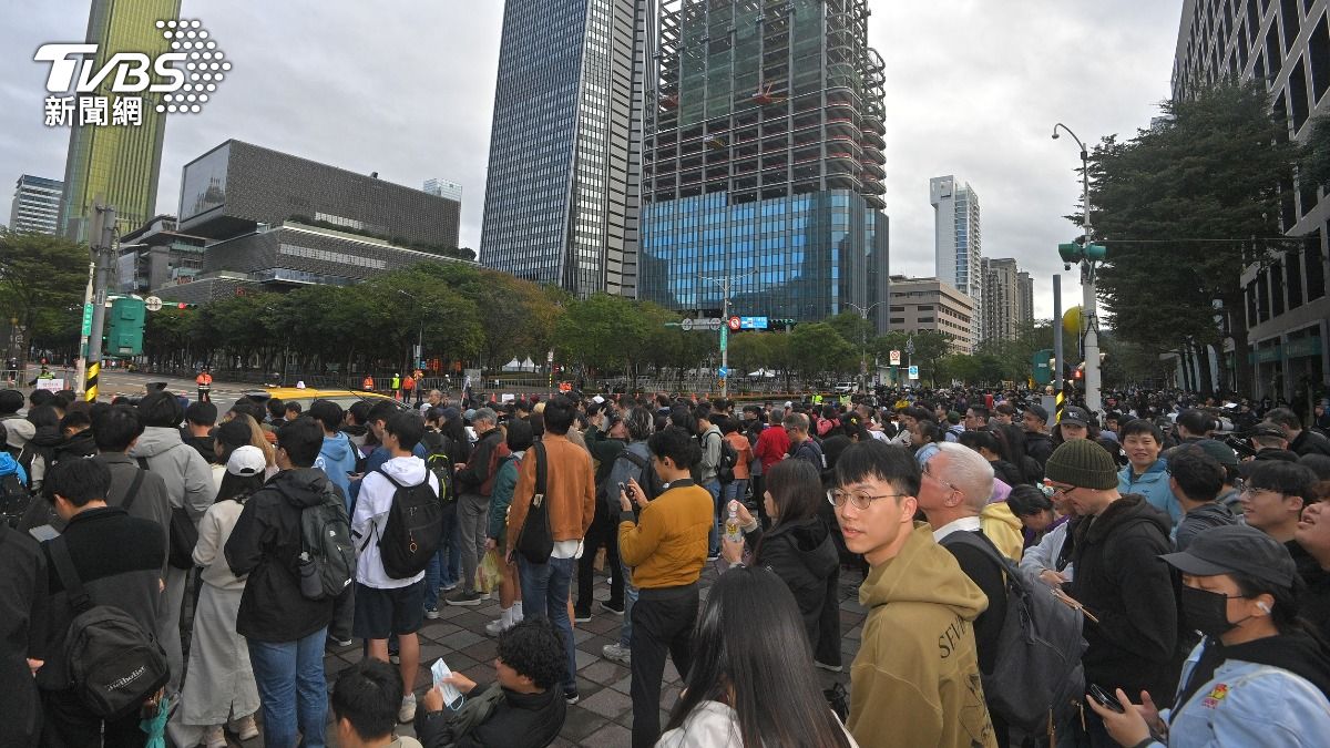 霍諾德爬太快也不行?不少民眾直呼好無聊 先行離場
