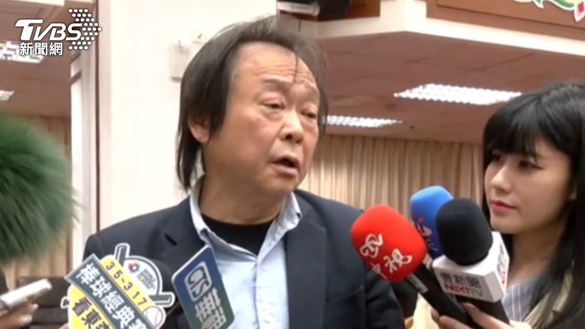 蕭美琴與卓榮泰發文稱「台灣101」引熱議,王世堅指「巴黎凱旋門」不會叫「法國凱旋門」。(圖/TVBS)