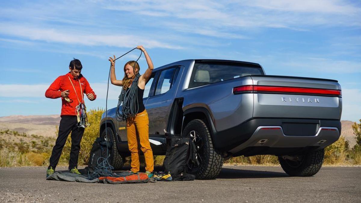Alex Honnold分享自己是電動車品牌Rivian的愛好者。(圖/翻攝自IG@alexhonnold)