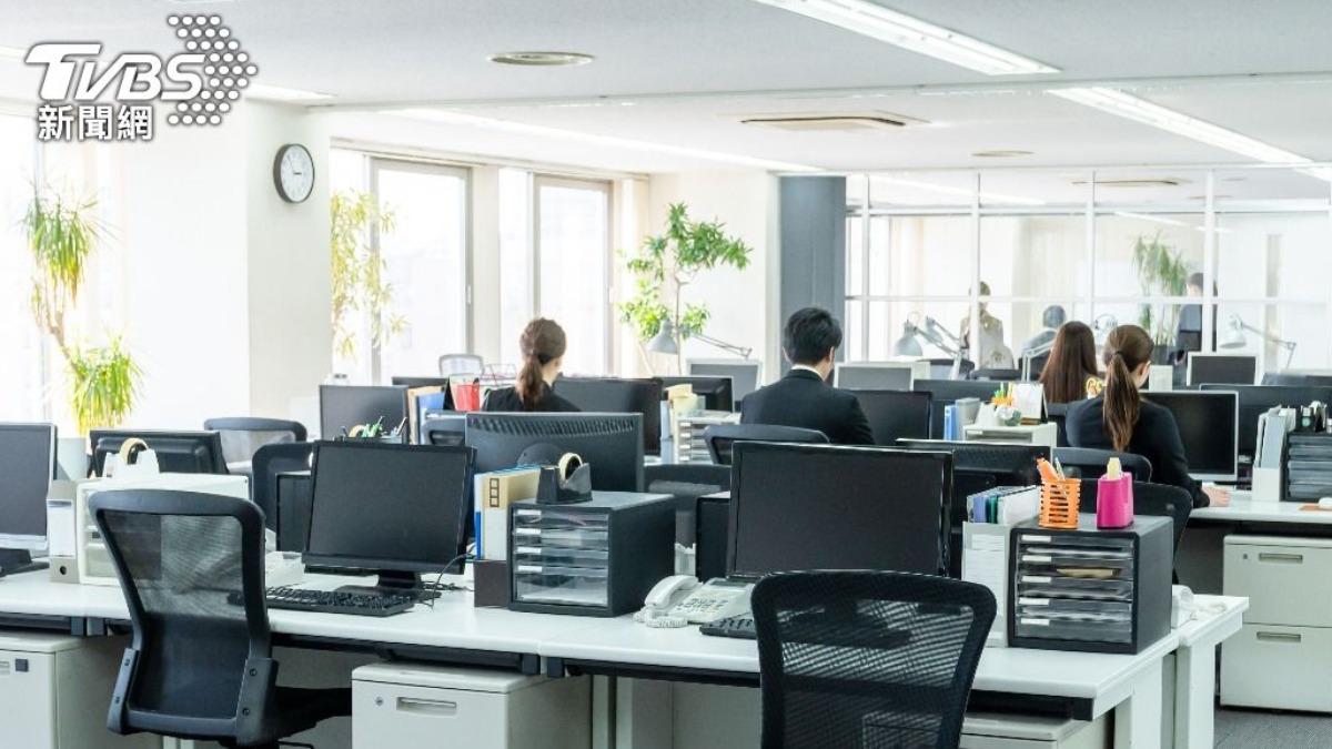 「新人能力比自己好」該跳槽嗎?一票網點關鍵:焦慮不完