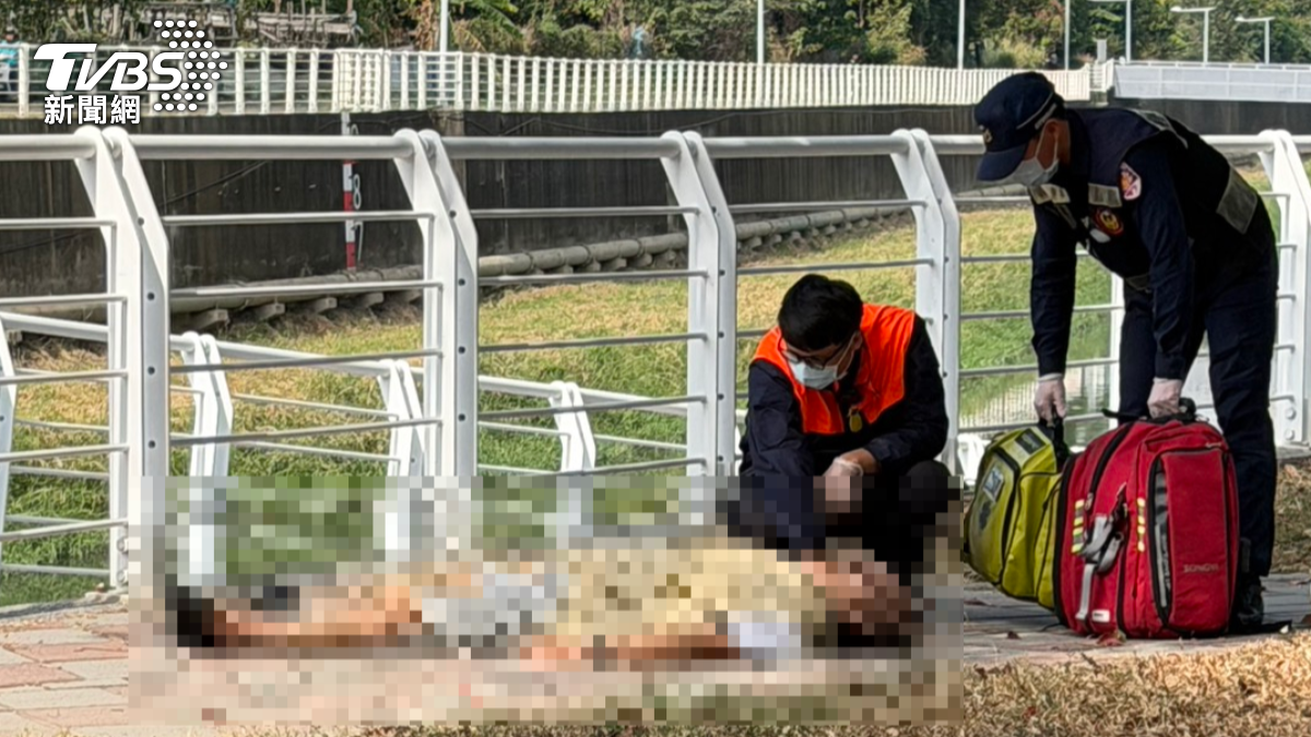救護人員抵達時老翁已經失去生命跡象。（圖／民眾提供）