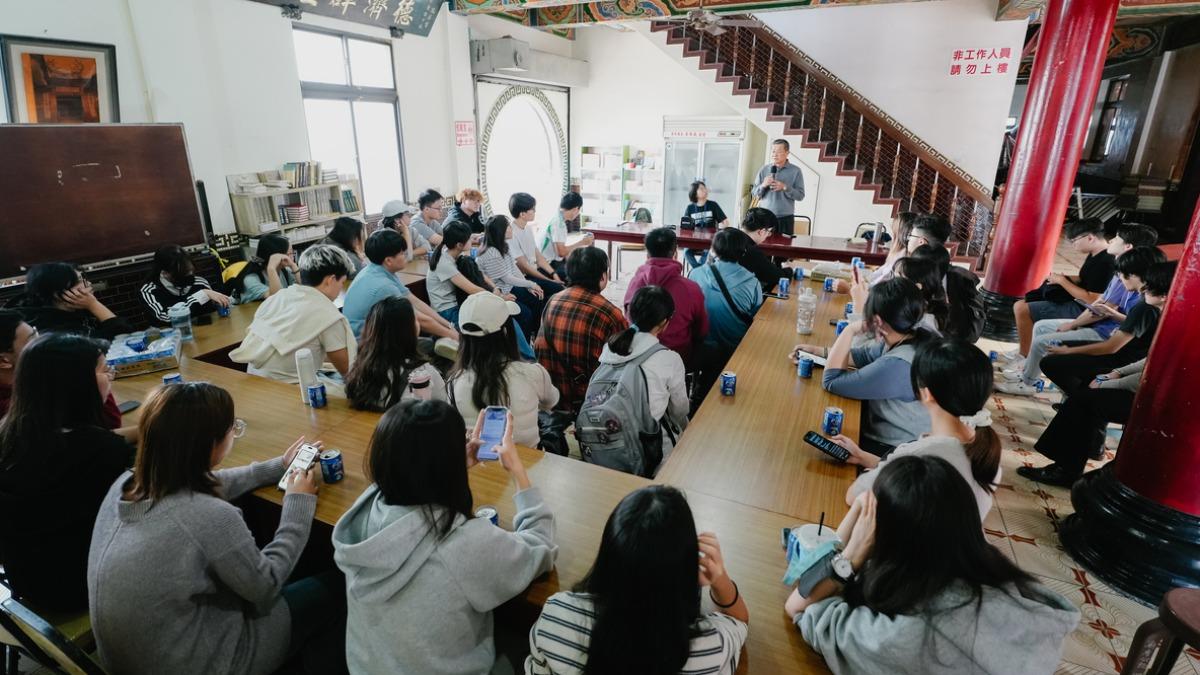 中山大學環境社會學走出教室 踏查高雄工業地景
