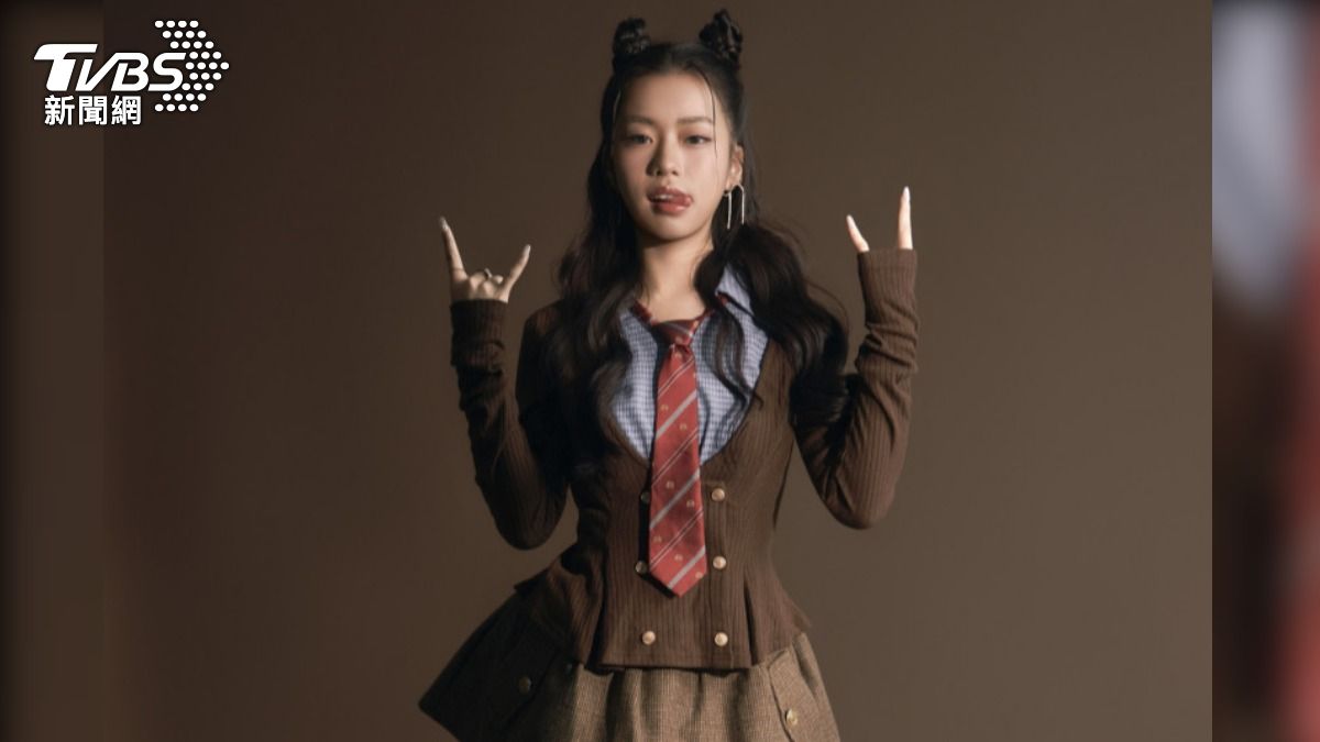 16歲新生代女歌手欣菲追夢。（圖／品婕娛樂提供）