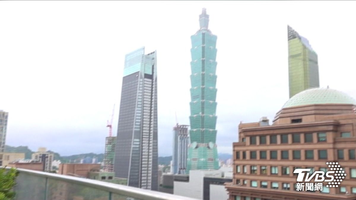 頂樓可以看到台北101。(圖/TVBS)