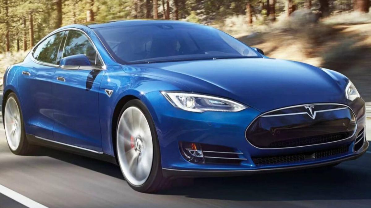 特斯拉Model S換電池「比買二手車貴」 天價維修單曝